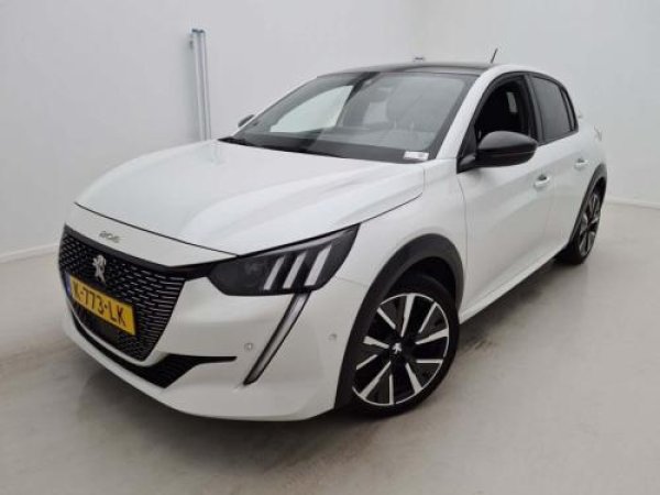 Peugeot 208 1.2 PureTech GT-line 2020 - voorkant