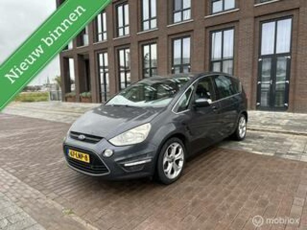 Ford S-max 2.0 TDCi Titanium 7p. 2010 - voorkant