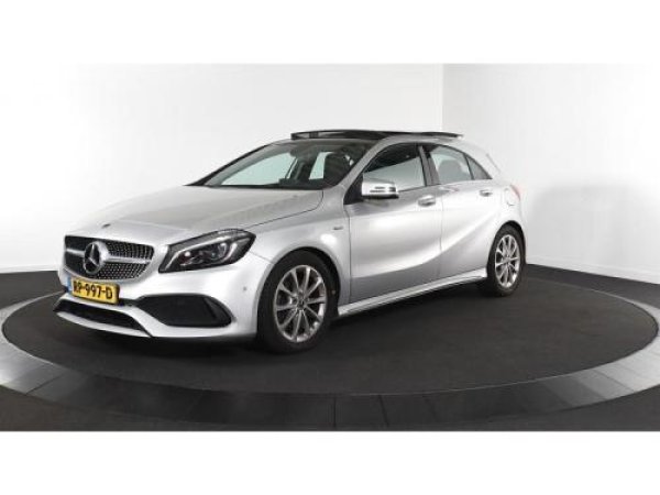 Mercedes-Benz A-klasse 180 2018 - voorkant