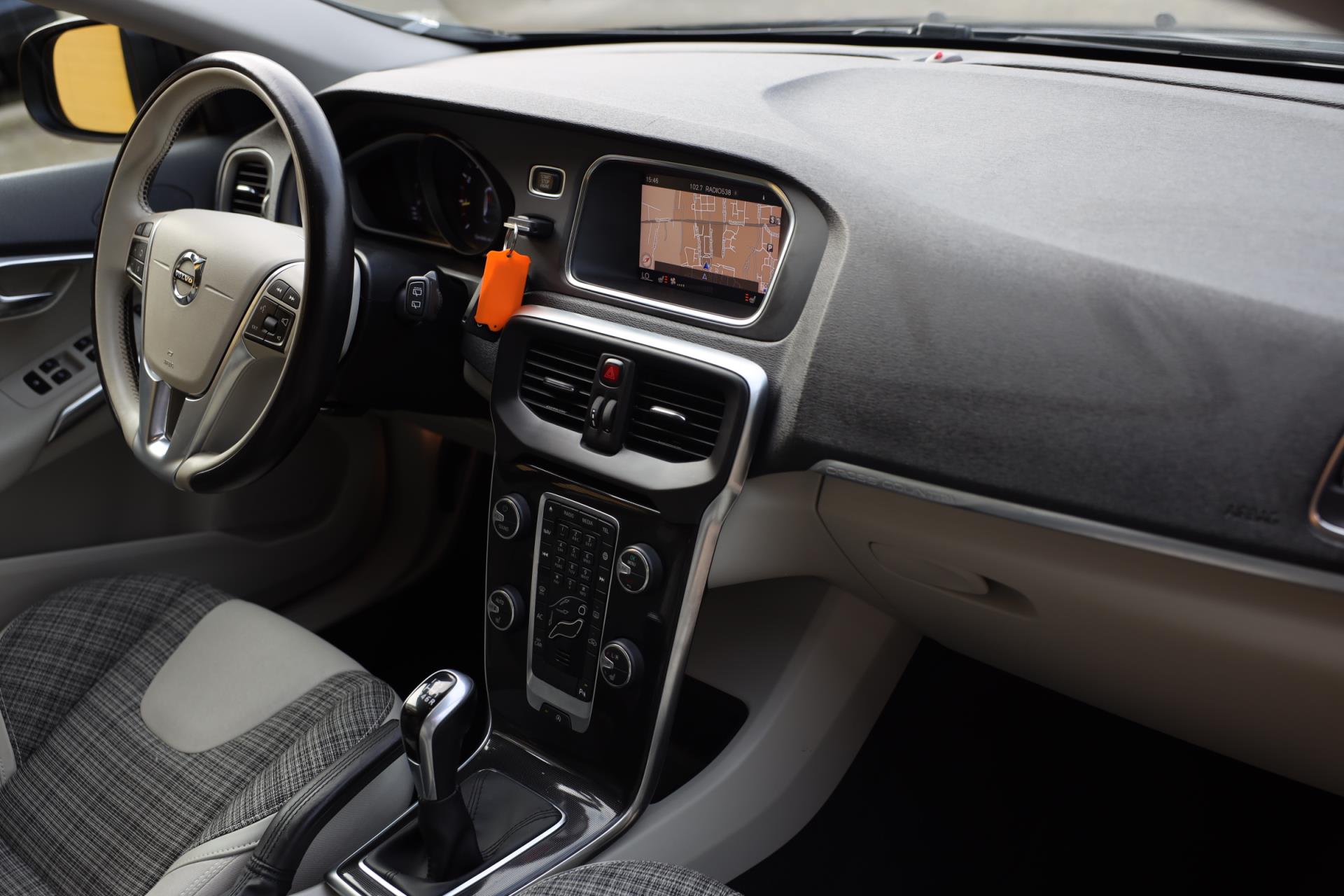 Foto van Volvo V40 Cross Country
