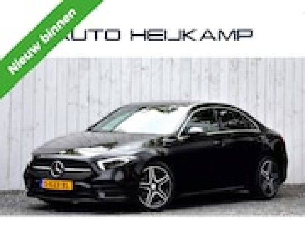 Mercedes-Benz A-klasse 200 4MATIC AMG Line 2022 - voorkant