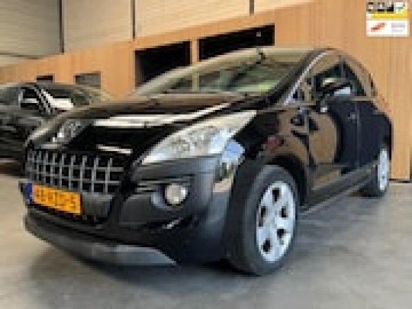 Peugeot 3008 1.6 VTi ST 2011 - voorkant