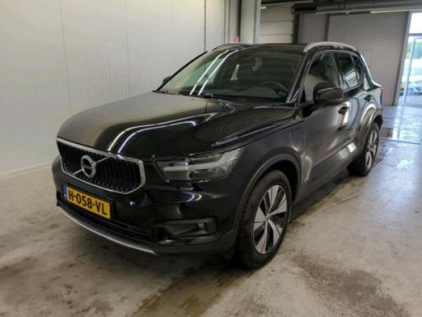 Volvo XC40 1.5 T5 Twin Engine Inscription 2020 - voorkant