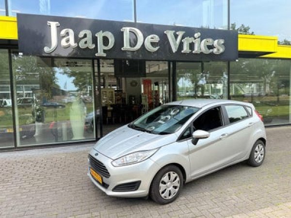 Ford Fiesta 1.5 TDCi Style Lease 2015 - voorkant