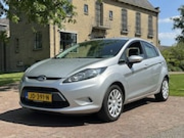 Ford Fiesta 1.25 Ghia 2009 - voorkant