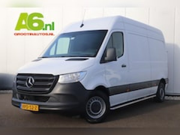Mercedes-Benz Sprinter 211 1.9 CDI L2H1 FWD 2022 - voorkant