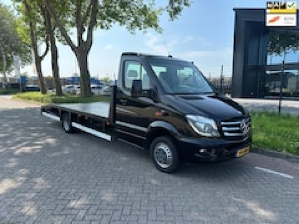 Mercedes-Benz Sprinter 519 3.0 CDI 432 2015 - voorkant