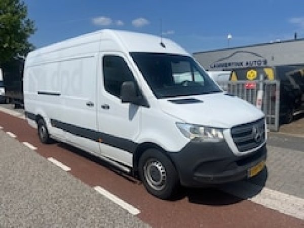 Foto van Mercedes-Benz Sprinter