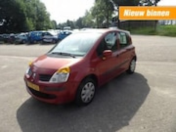 Renault Modus 1.4-16V Air 2006 - voorkant