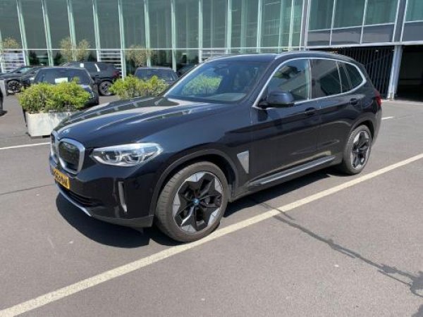BMW Ix3 High Executive 80 kWh 2021 - voorkant