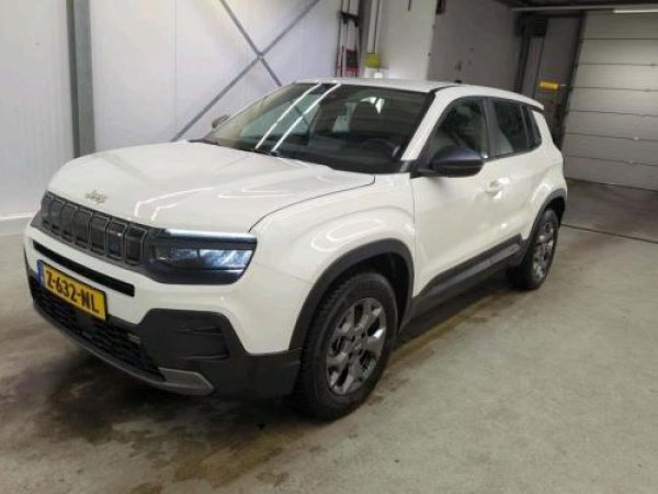Jeep Avenger Longitude 2024 - voorkant