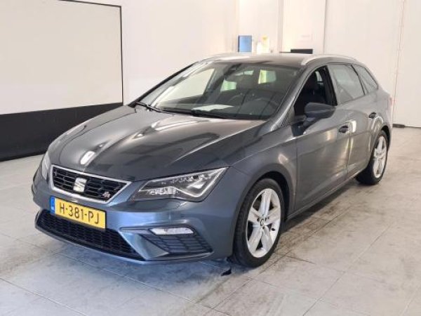 Seat Leon ST 1.5 TSI FR Ultimate Edition 2020 - voorkant