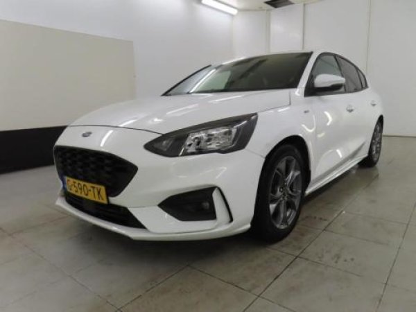 Ford Focus 1.0 EcoBoost ST Line Business 2019 - voorkant