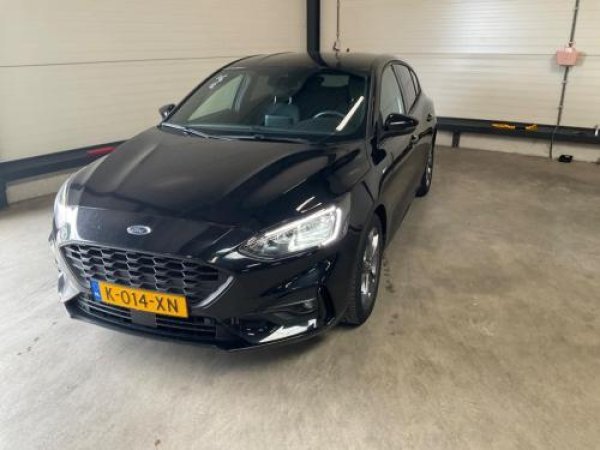Ford Focus 1.0 EcoBoost Hybrid ST Line X Business 2021 - voorkant