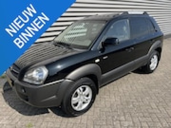Hyundai Tucson 2.0i 4WD Style 2006 - voorkant