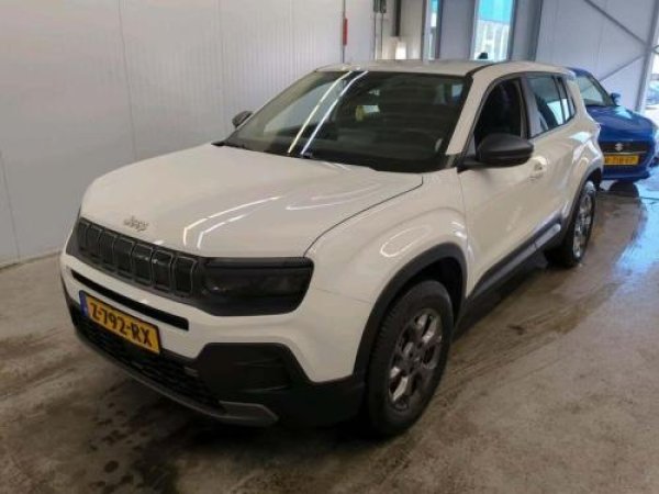 Jeep Avenger Altitude 54 kWh 2024 - voorkant