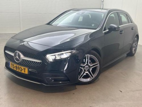 Mercedes-Benz A-klasse 200 Business Solution AMG 2018 - voorkant