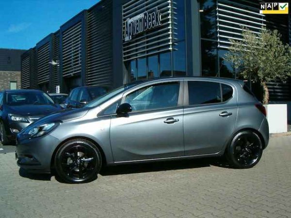 Opel Corsa 1.4 Online Edition 2018 - voorkant