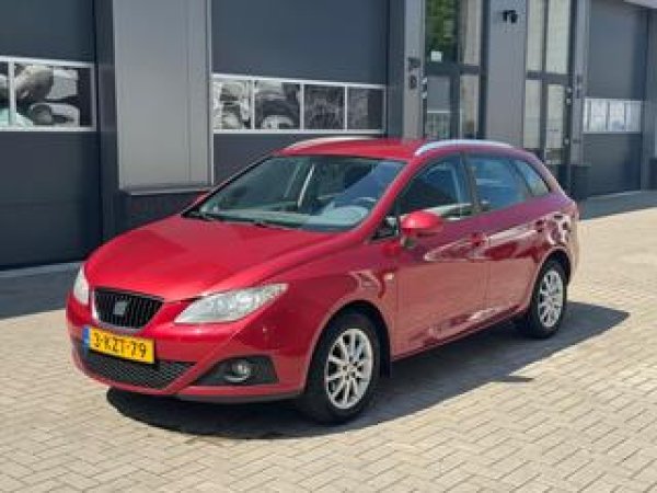Seat Ibiza ST 1.2 TSI Sport 2011 - voorkant