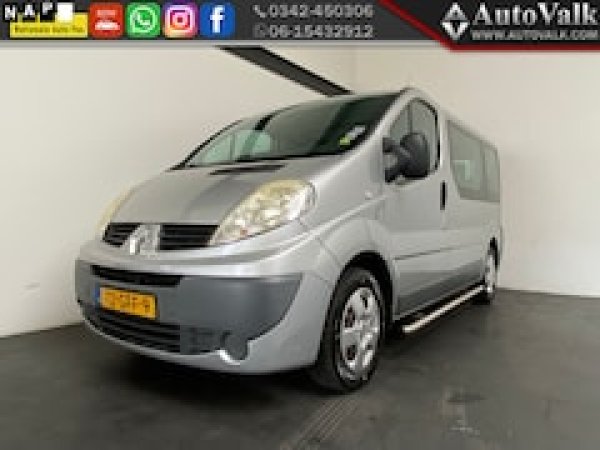 Renault Trafic Passenger 2.0 dCi T29 L1H1 Authentique 2008 - voorkant