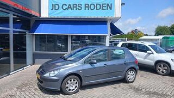 Peugeot 307 1.4-16V XS 2004 - voorkant