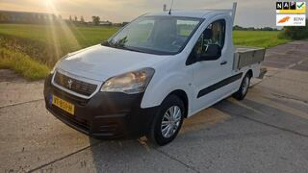 Foto van Peugeot Partner