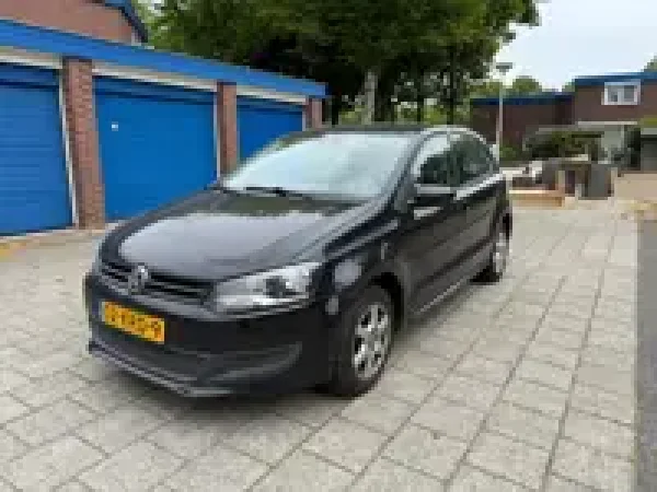 Volkswagen Polo 1.4-16V Comfortline 2010 - voorkant