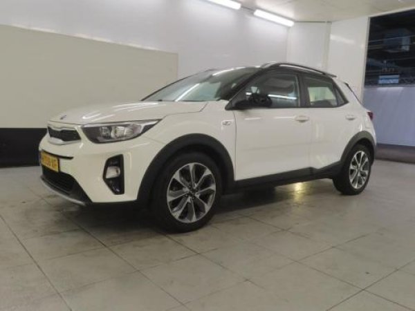 Kia Stonic 1.0 T-GDi DynamicLine 2020 - voorkant