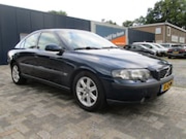 Volvo S60 2.5 T AWD Geartronic 2002 - voorkant