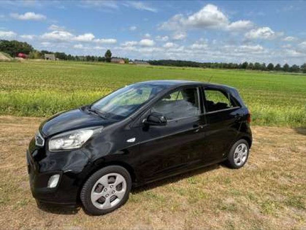 Kia Picanto 1.0 CVVT 2012 - voorkant