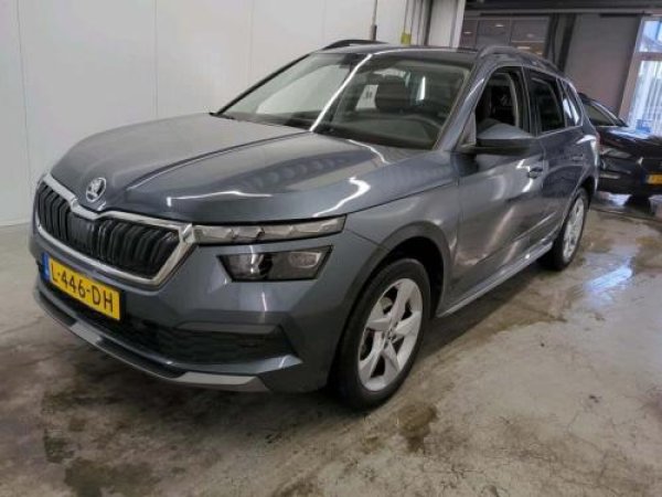 Skoda Kamiq 1.0 TSI Business Edition 2021 - voorkant
