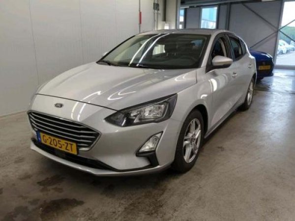 Ford Focus 1.5 EcoBlue Trend Edition Business 2020 - voorkant