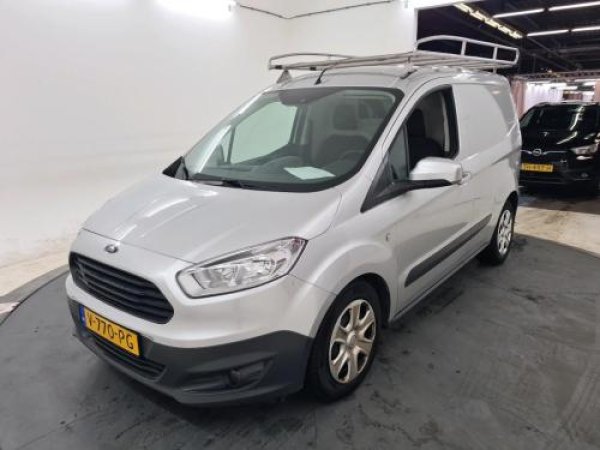 Ford Transit Courier 1.5 TDCI Trend Start&Stop 2018 - voorkant