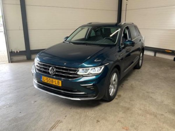 Volkswagen Tiguan 1.5 TSI Elegance 2021 - voorkant