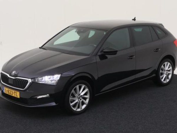 Skoda Scala 1.0 TSI Sport Business 2021 - voorkant