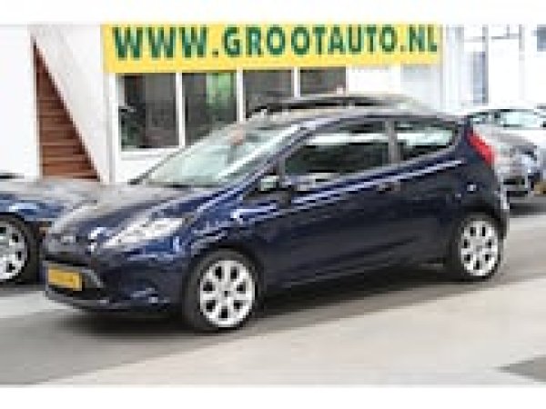 Ford Fiesta 1.25 Limited 2011 - voorkant
