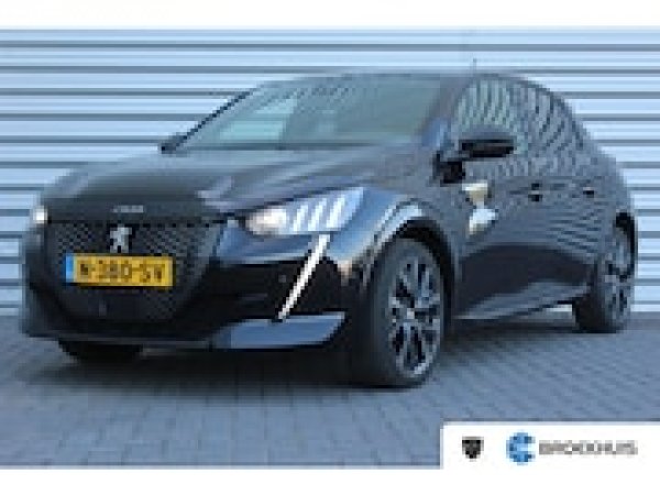 Peugeot 208 1.2 PureTech GT Pack 2022 - voorkant