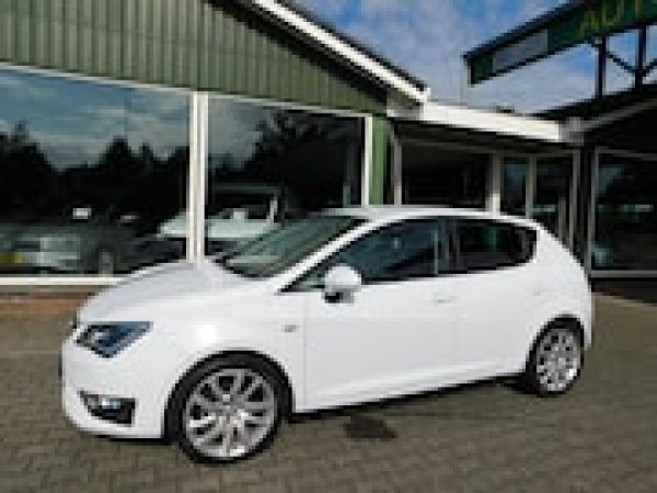 Seat Ibiza 1.2 TSI FR 2015 - voorkant
