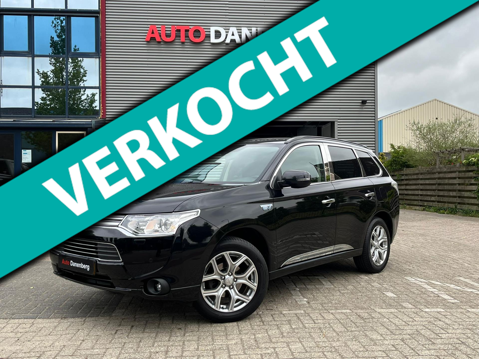 Mitsubishi Outlander 2.0 PHEV Instyle NIEUWE APK 2013 - voorkant