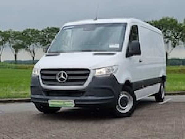Foto van Mercedes-Benz Sprinter