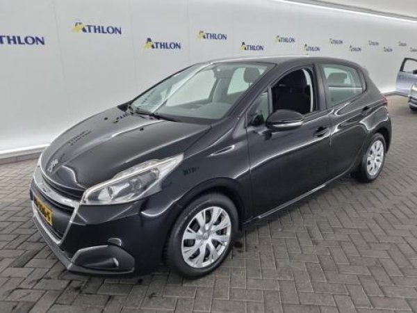 Peugeot 208 1.5 BlueHDi Blue Lease Active 2019 - voorkant