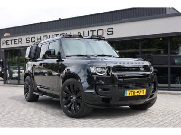 Land Rover Defender Hard Top 5.0 P525 110 V8 2023 - voorkant