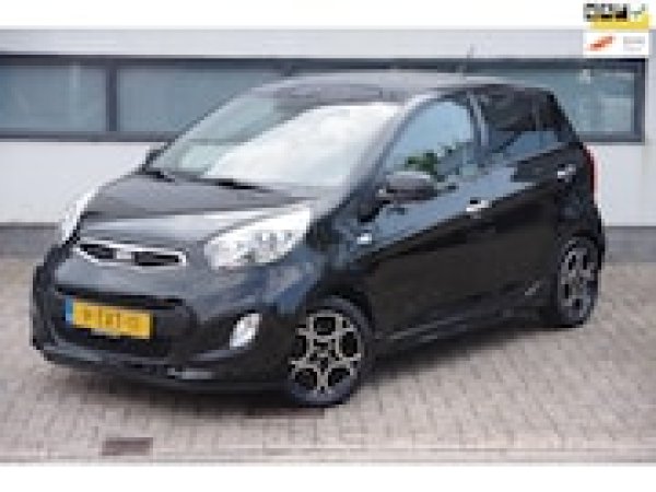 Kia Picanto 1.0 CVVT World Cup Ed. 2014 - voorkant