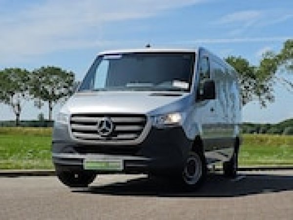 Foto van Mercedes-Benz Sprinter