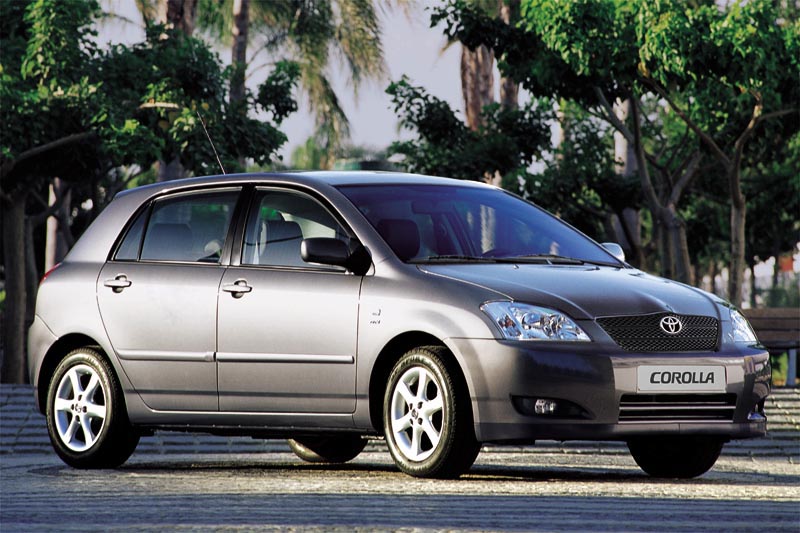 Toyota Corolla 1.6 VVT-i Linea Sol 2004 - voorkant