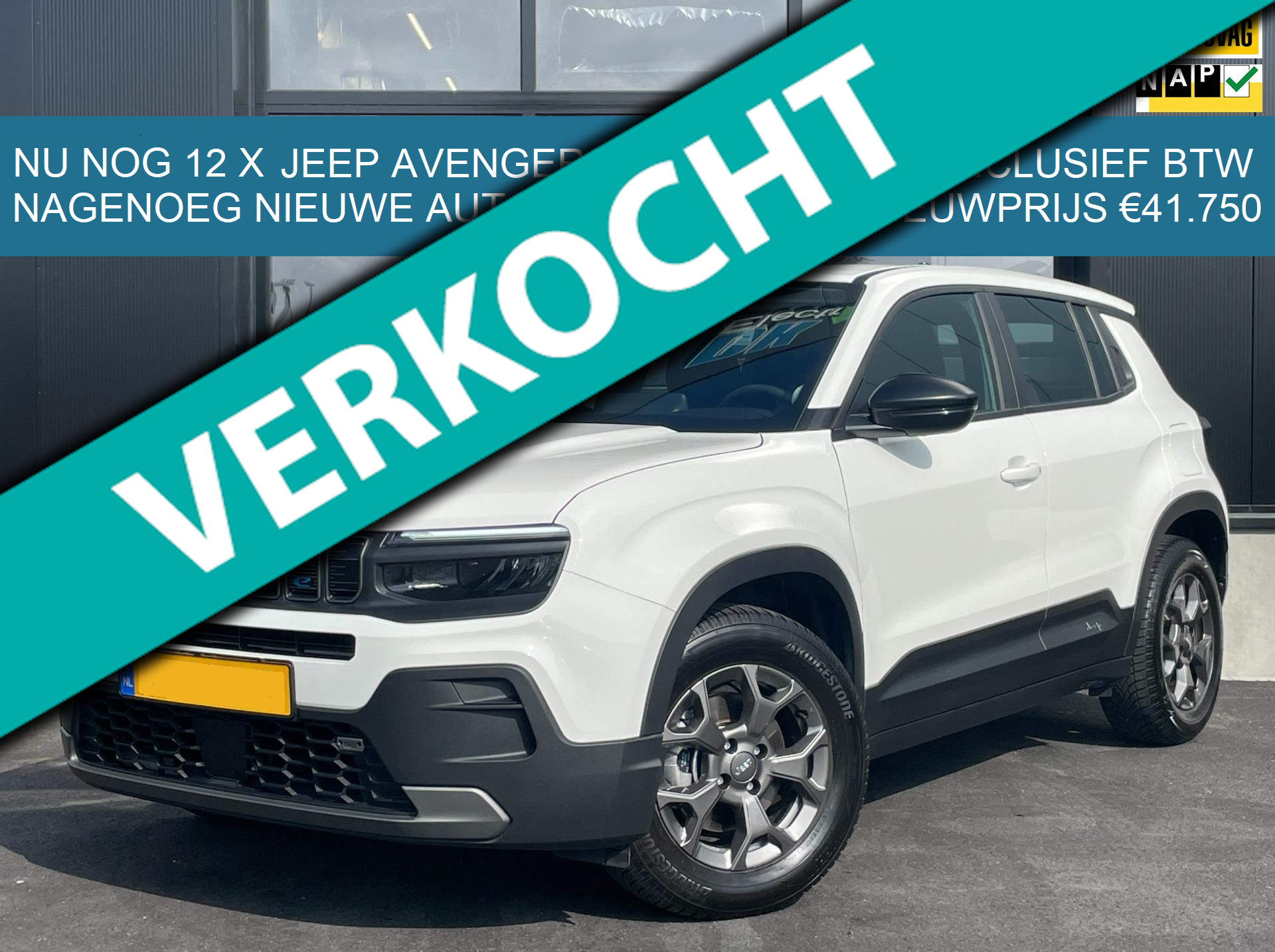 Jeep Avenger Longitude 54 kWh 12 STUKS |385WLTP|APPLE CARPLAY|ANDROID AUTO|LED|CRUISE CONTR.|KEYLESS GO|STANDKACHEL|1e EIG.|IN.BTW 2023 - voorkant