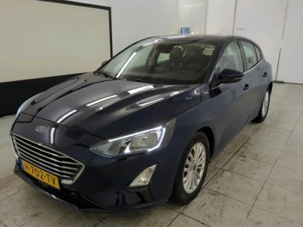 Ford Focus 1.0 EcoBoost Titanium Business 2020 - voorkant