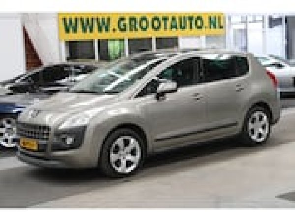 Peugeot 3008 1.6 THP ST 2011 - voorkant