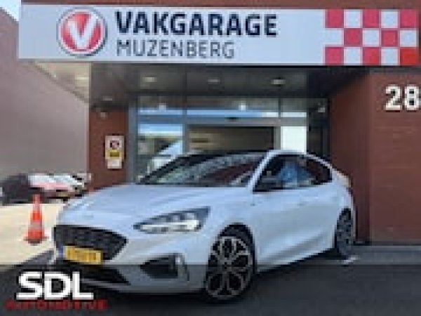 Ford Focus 1.5 EcoBoost Vignale 2019 - voorkant