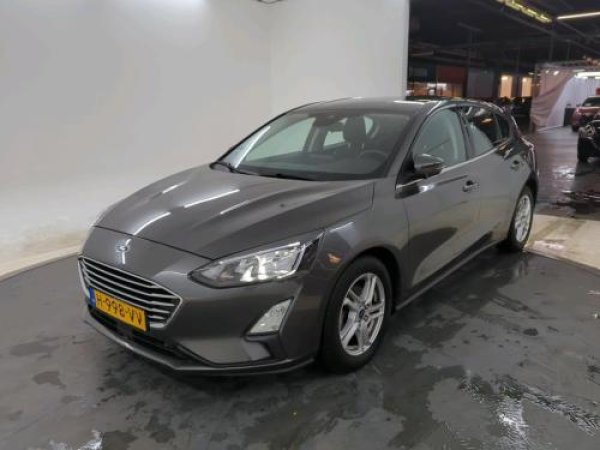 Ford Focus 1.0 EcoBoost Trend Edition Business 2020 - voorkant